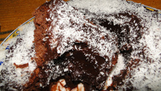 Bolo de chocolate batido no liquidificador