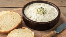 Patê de queijo gorgonzola