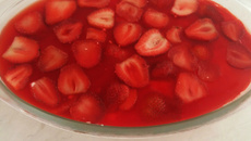 Pavê gelado de morango