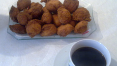 Bolinho fácil de fubá matinal