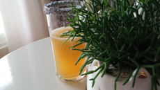 O verdadeiro suco de maçã com hortelã