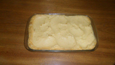 Escondidinho de carne moída e purê cremoso de batatas