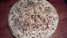 Bolo de chocolate branco e preto especial