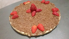 Torta de chocolate com morango