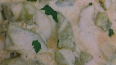 Chuchu com molho branco