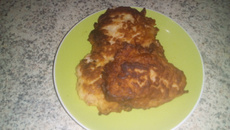 Bolinho (bifinho) de macarrão 