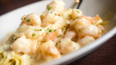 Camarão com Macarrão