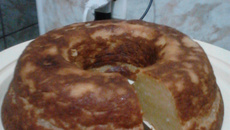 Bolo de macaxeira cozida