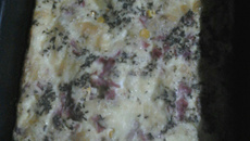 Omelete de presunto e queijo assado