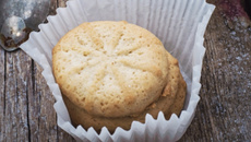 Biscoito amanteigado de leite condensado