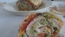 Rocambole de massa de pastel