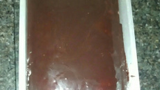 Cobertura durinha para bolo de cenoura