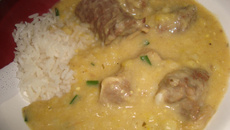 Sopa de milho verde com costelas