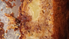 Bolo de maçã sem açúcar e sem farinha de trigo