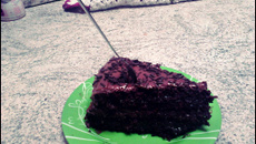 Bolo de chocolate (recheado)