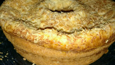 Pão de queijo de forma de pudim