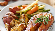 Cação ao forno com batatas