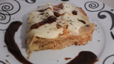 Lasanha de frango ao molho bechamel