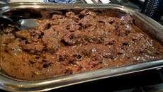 Fraldinha ao molho de azeitonas pretas