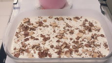 Doce de waffer com brigadeiro