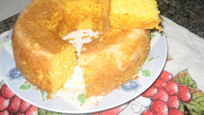 Bolo cremoso de milho