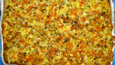 Bolo salgado de queijo e presunto