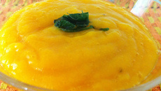 Bolo de cenoura e laranja sem assar