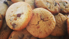 Cookies com pedaços de chocolate