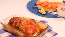 Pernil de porco recheado e assado