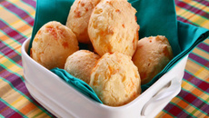 Pãezinhos de queijo