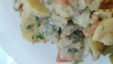 Salada de batata com sardinha em lata