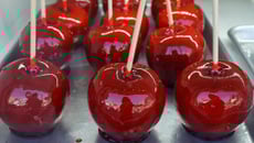 Maçã do amor fácil e perfeita