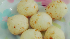 Pão de queijo fácil, rápido e prático