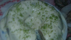 Bolo com mousse de limão