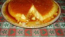 Pudim de leite com coco