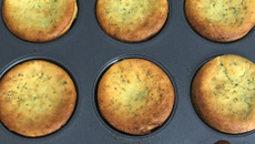 Muffin de abobrinha proteico sem glúten