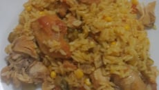 Galinhada de panela de pressão