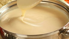 Creme branco para sobremesas