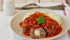 Almôndegas recheadas Yoki