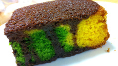 Bolo mesclado de cenoura e espinafre