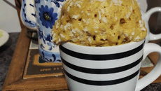 Bolo de fubá na caneca