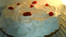 Bolo de aniversário sem lactose