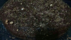 Bolo de paçoca e chocolate