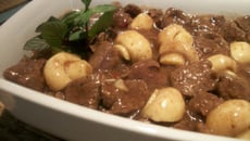 Filé mignon ao molho madeira e champignon