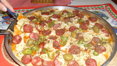 Massa básica para pizza caseira