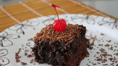 Bolo nega maluca de liquidificador