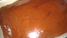 Bolo de chocolate e café