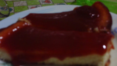 Torta doce mineirinha de ricota com goiabada