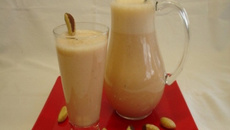 Vitamina de papaia e castanha-do-pará com Ades