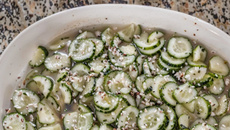 Sunomono Simples (salada de pepino japonês)